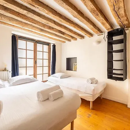 Le Marais - Private 3br House With Terrace