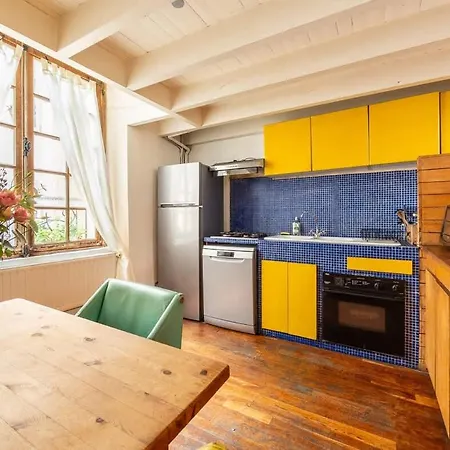 Frühstückspension Le Marais - Private 3br House With Terrace