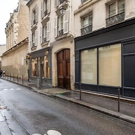 Le Marais - Private 3br House With Terrace B&B 파리